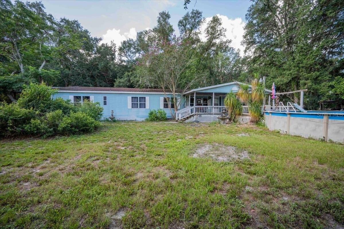 2202 D R BRYANT RD
