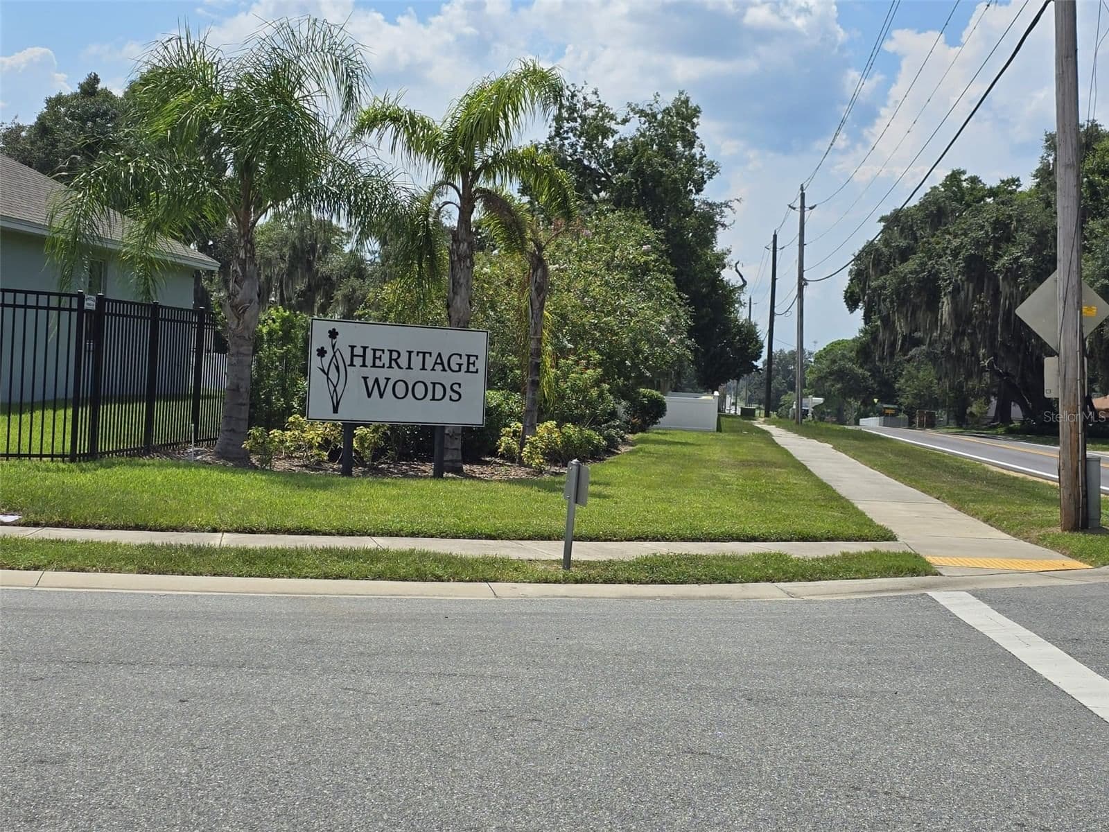 605 ARIA DR.
