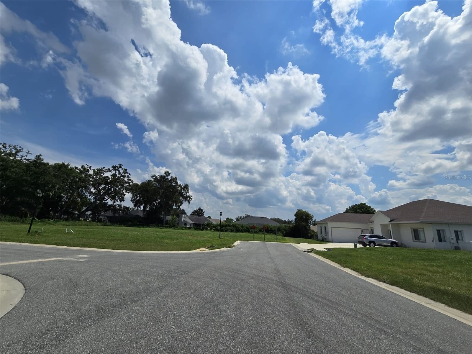 Photo 5 of 605 ARIA DR.