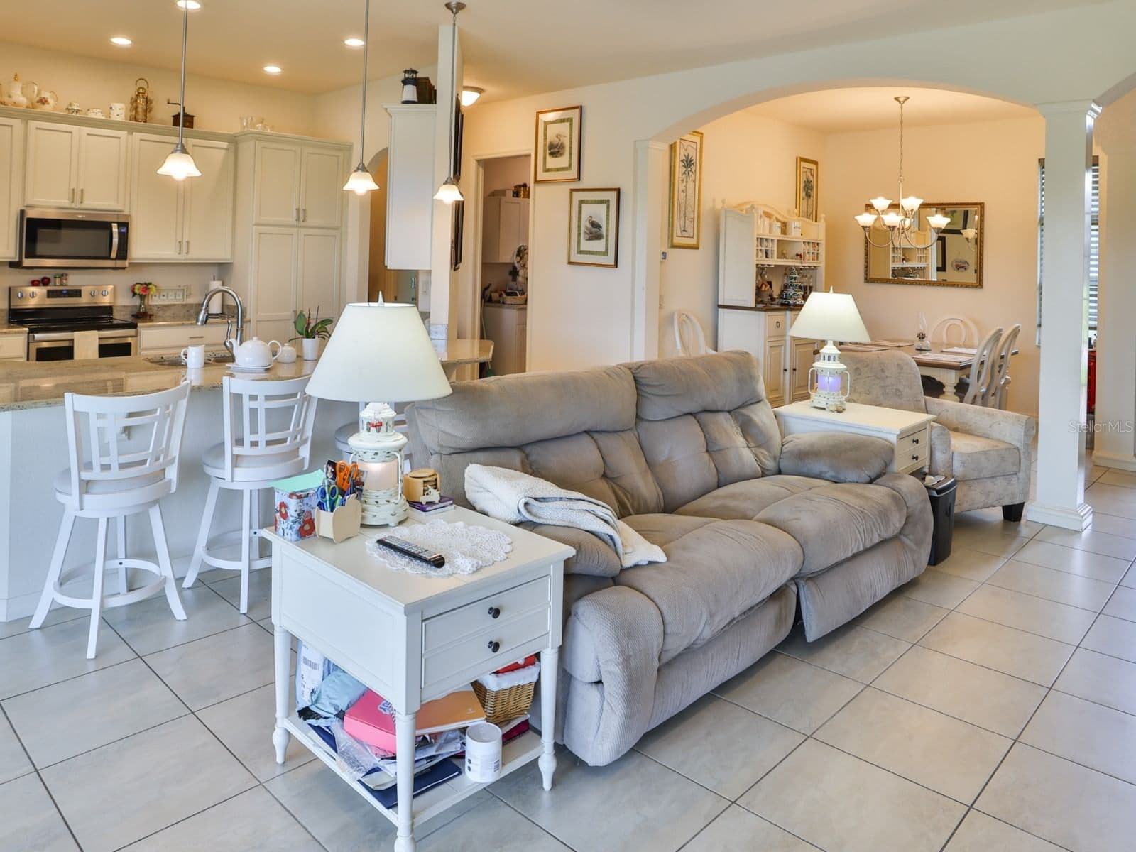 Photo 4 of 1061 SAWGRASS