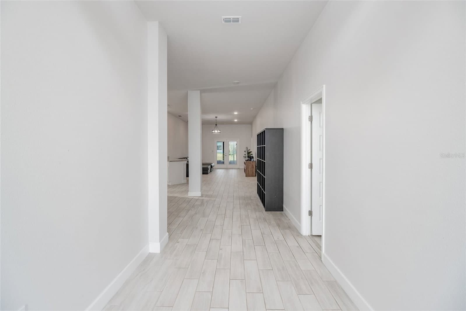 4820 SUMMIT VIEW