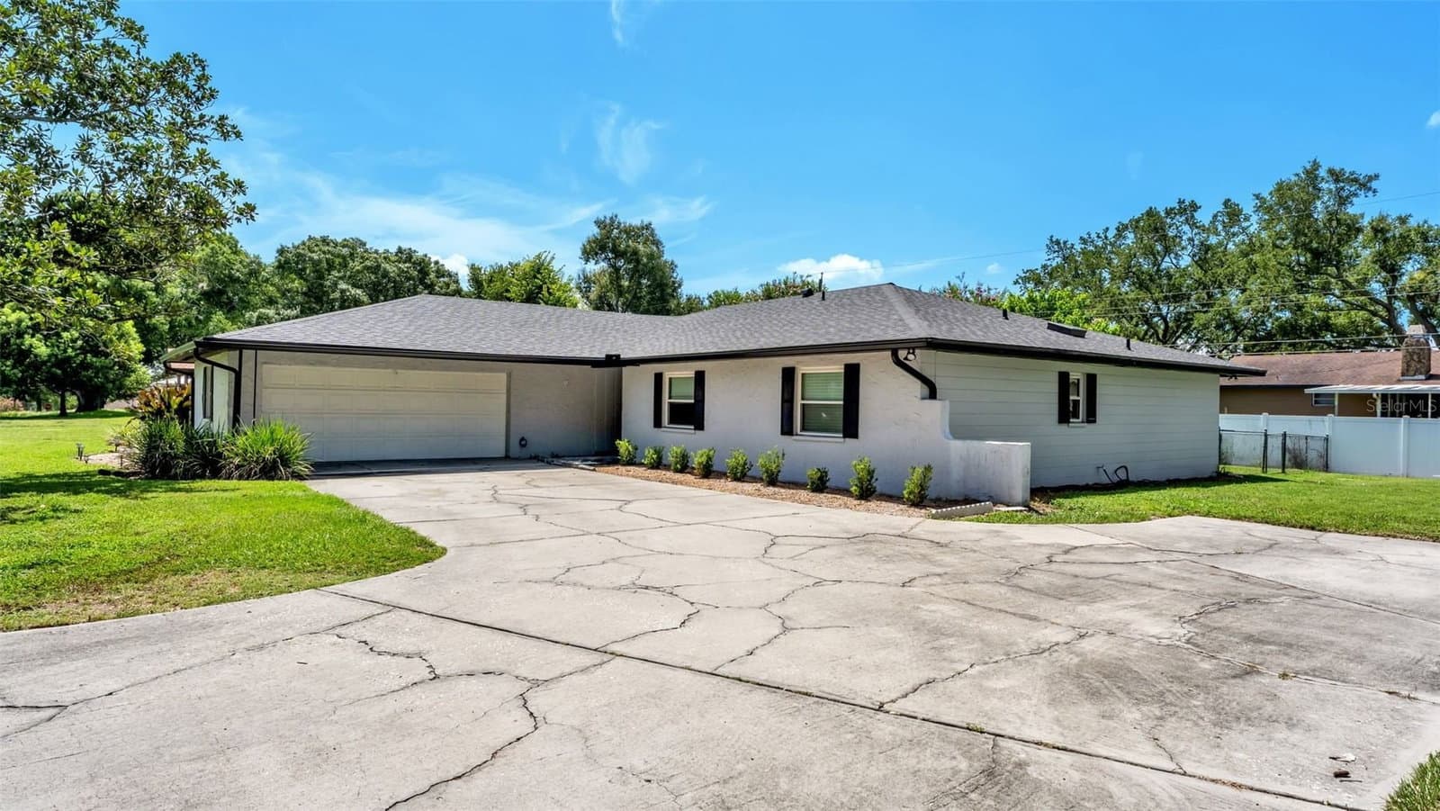 Photo 5 of 1717 TIERRA ALTA