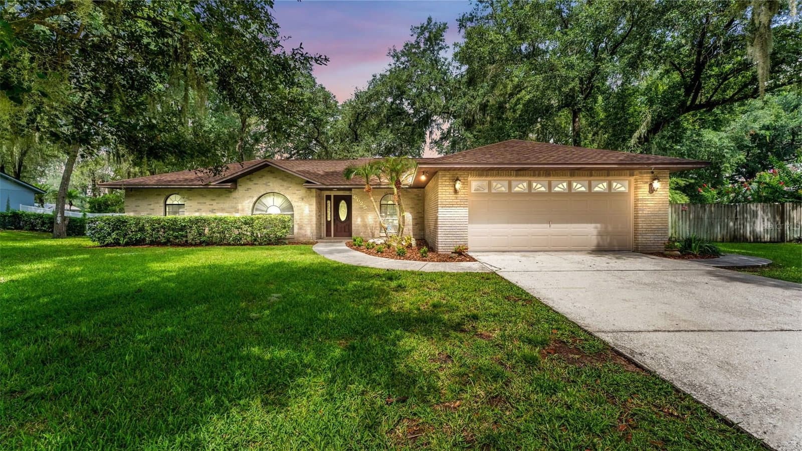 6625 FORESTWOOD