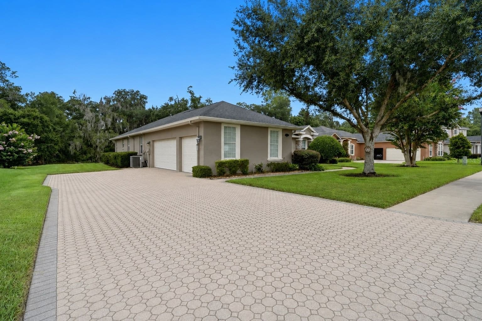 3196 HAWKS RIDGE
