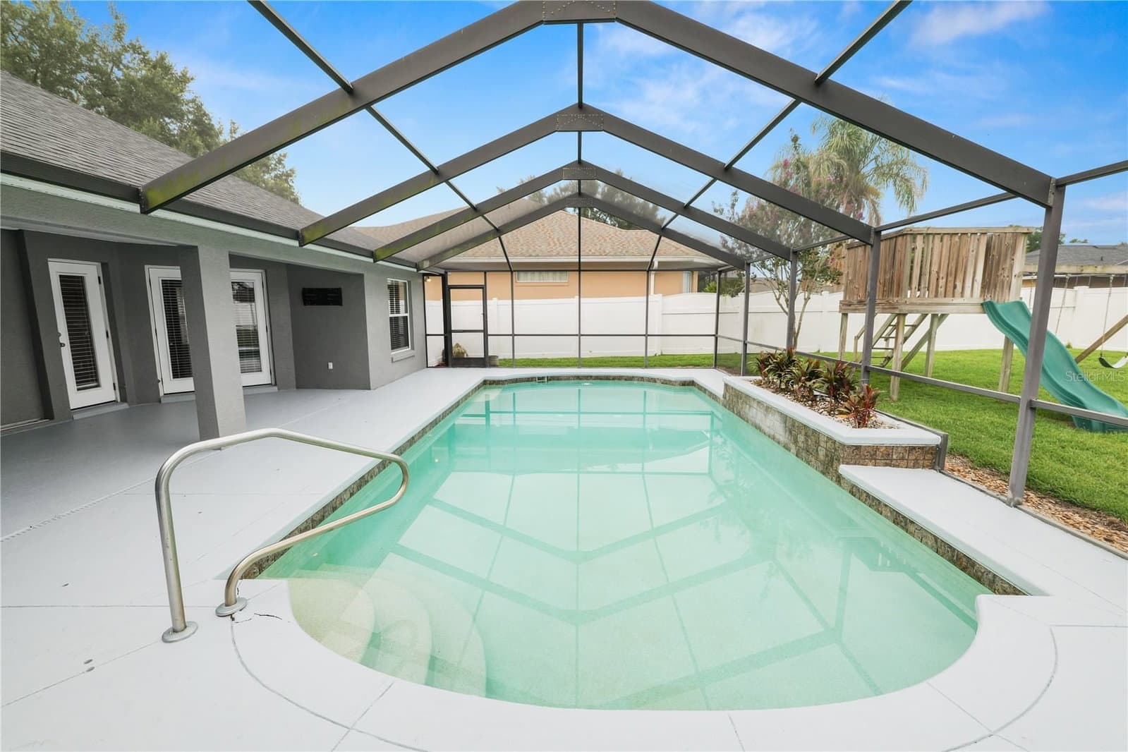 3333 HAWKS RIDGE
