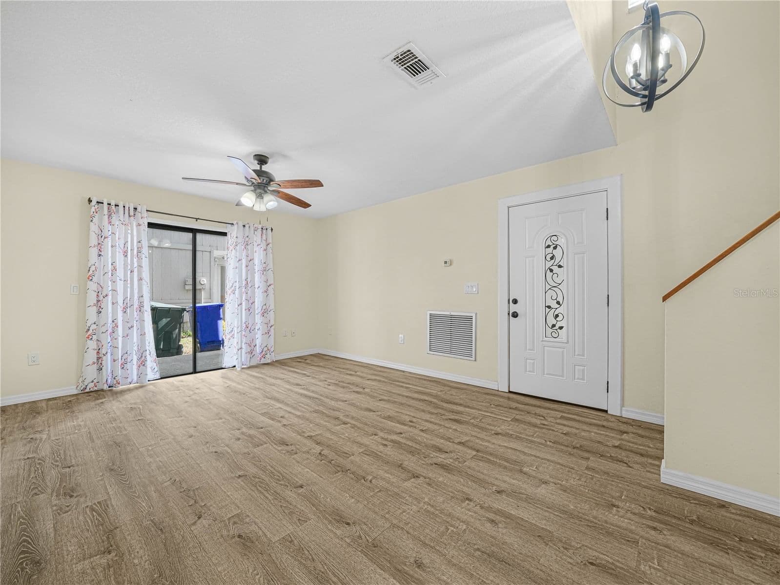 3573 RAINTREE