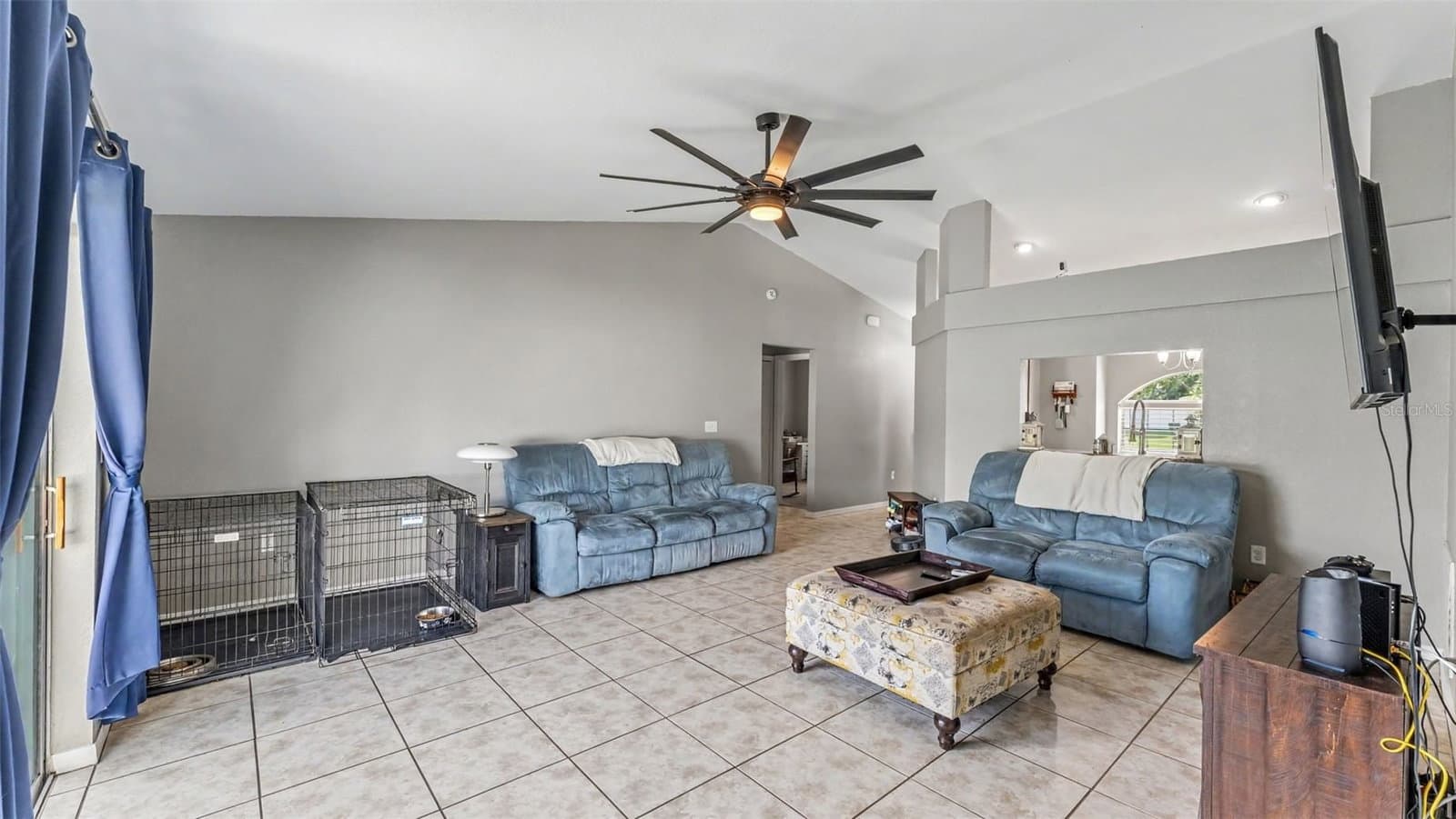 Photo 5 of 1320 NORMANDY HEIGHTS
