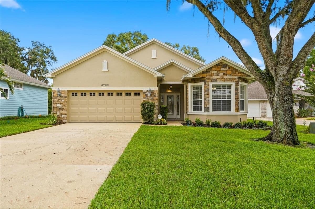 6760 LAKE CLARK