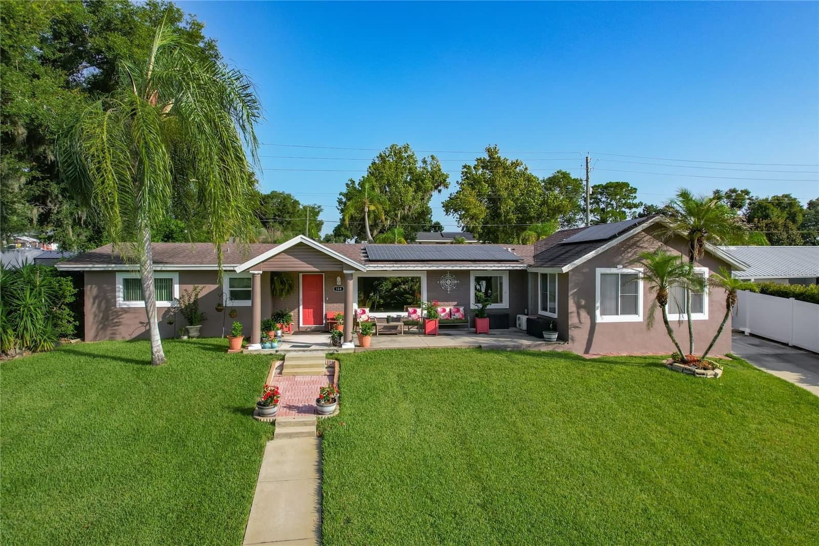128 LAKE FLORENCE