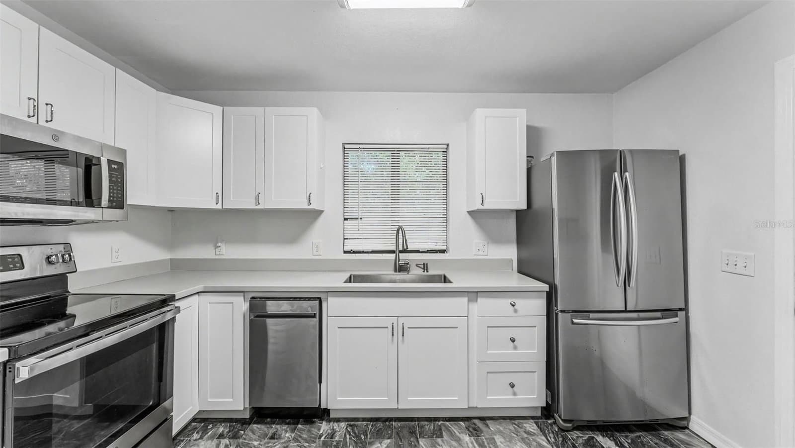Photo 5 of 1032 PALMETTO