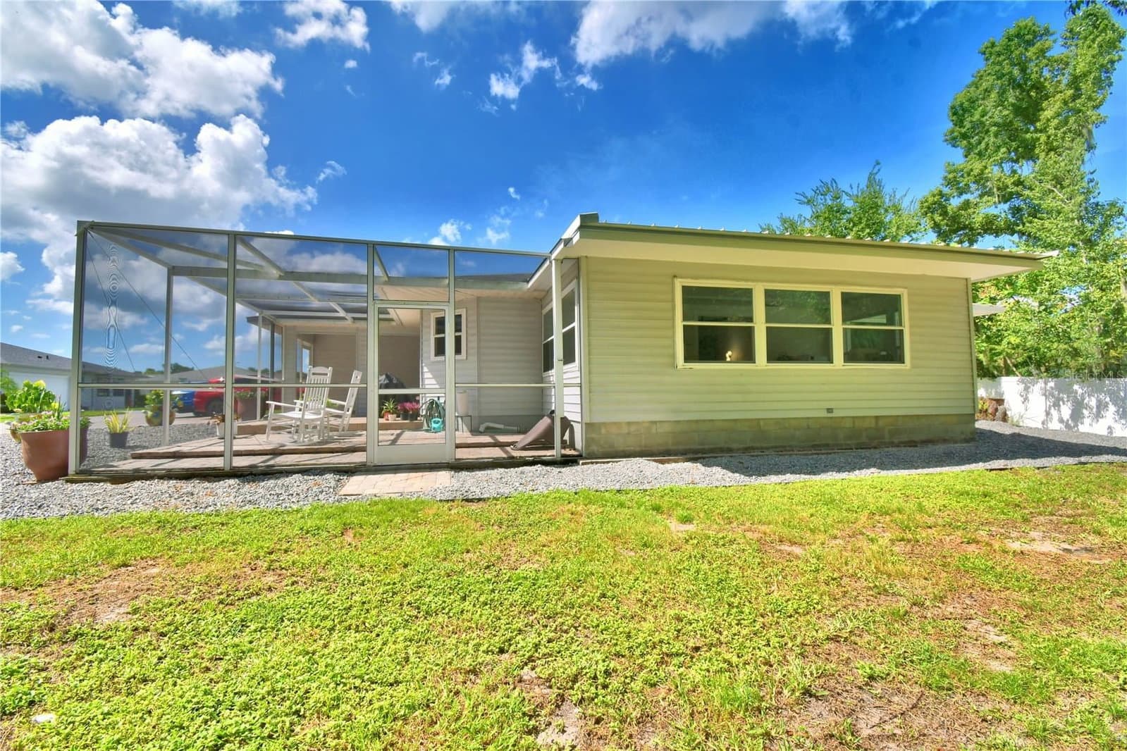 Photo 4 of 4789 SQUIRE HOLLOW