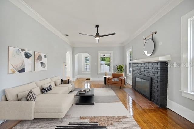 617 KERNEYWOOD