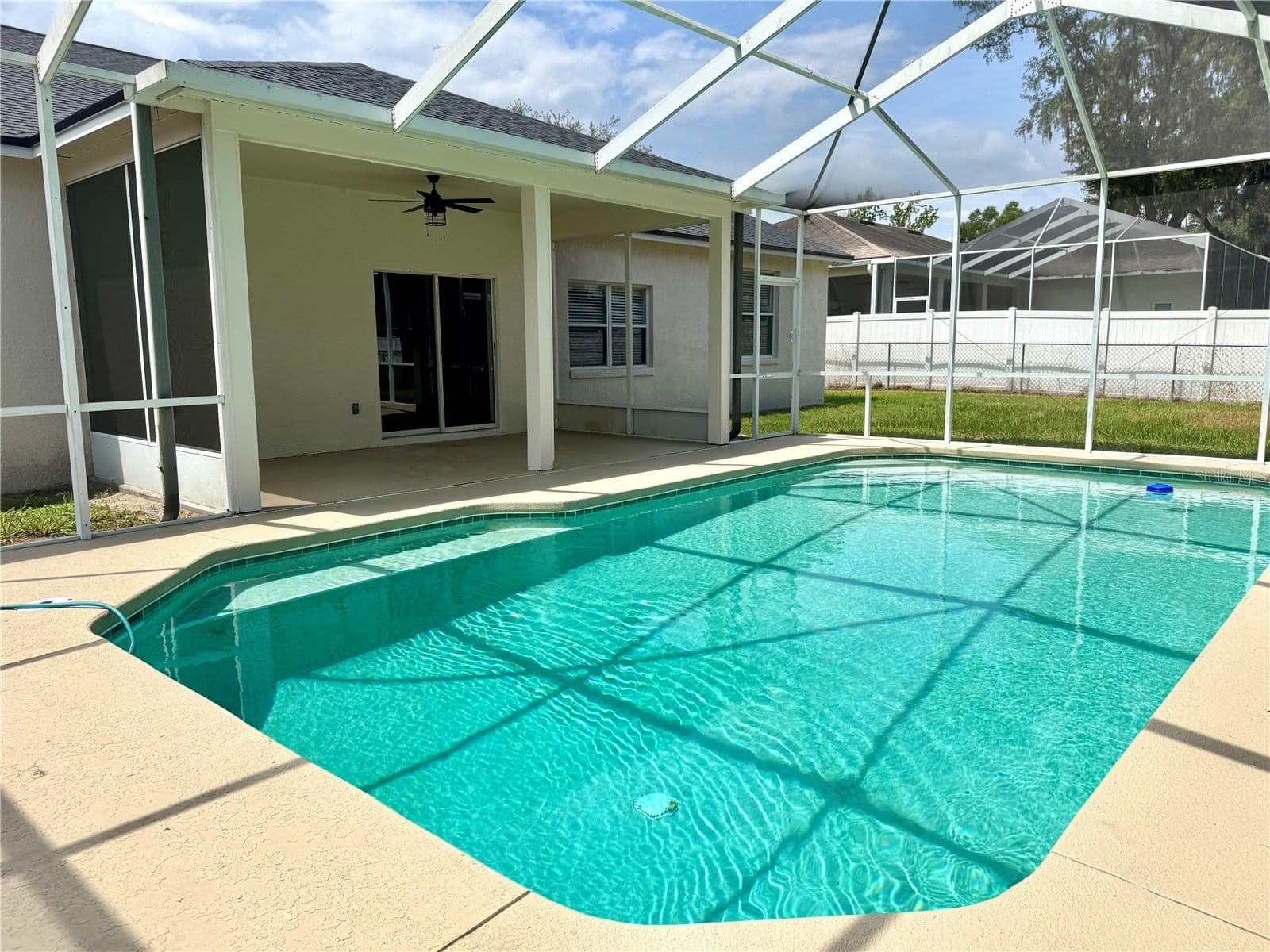 1540 WATSON OAKS