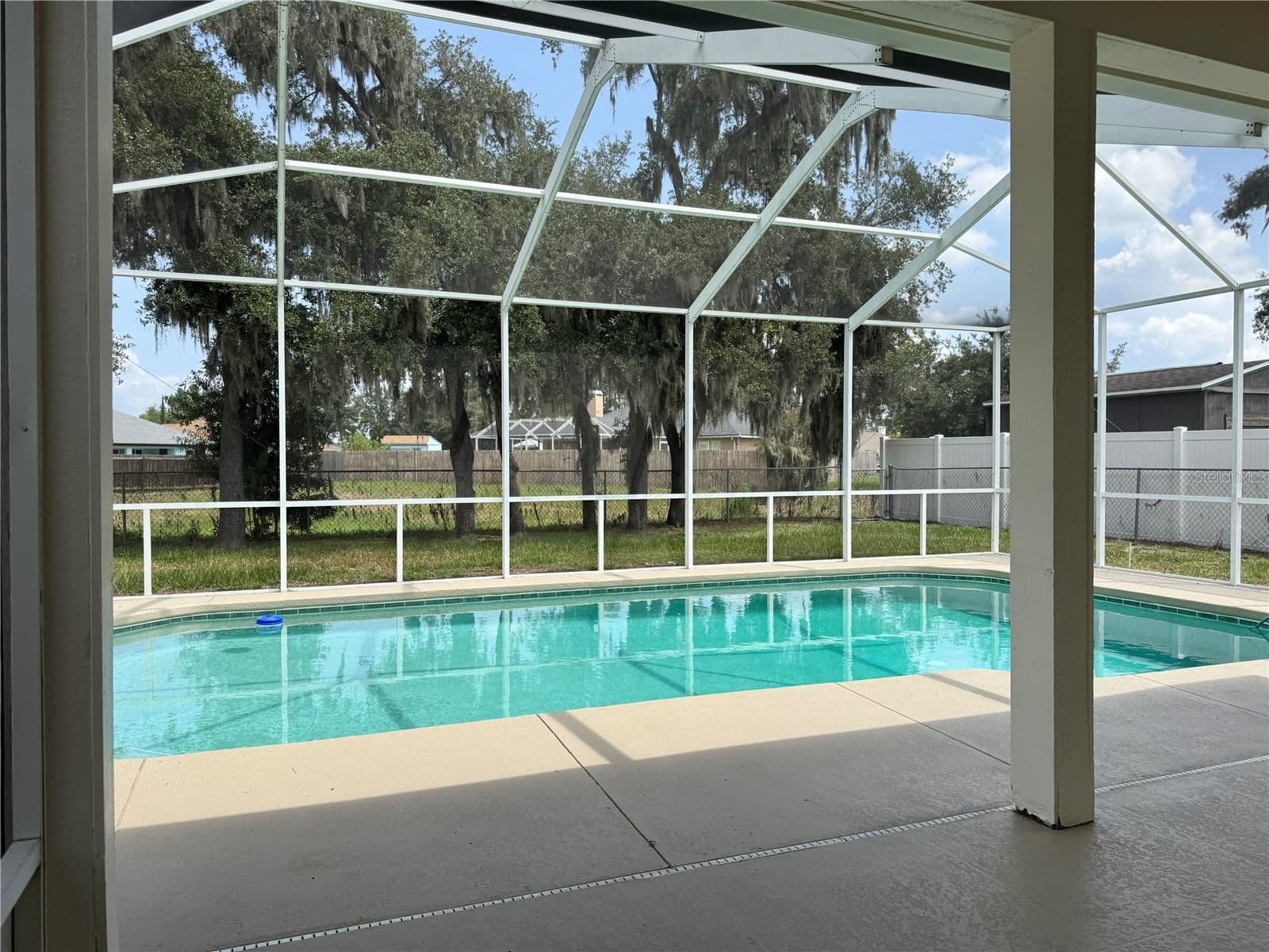 1540 WATSON OAKS