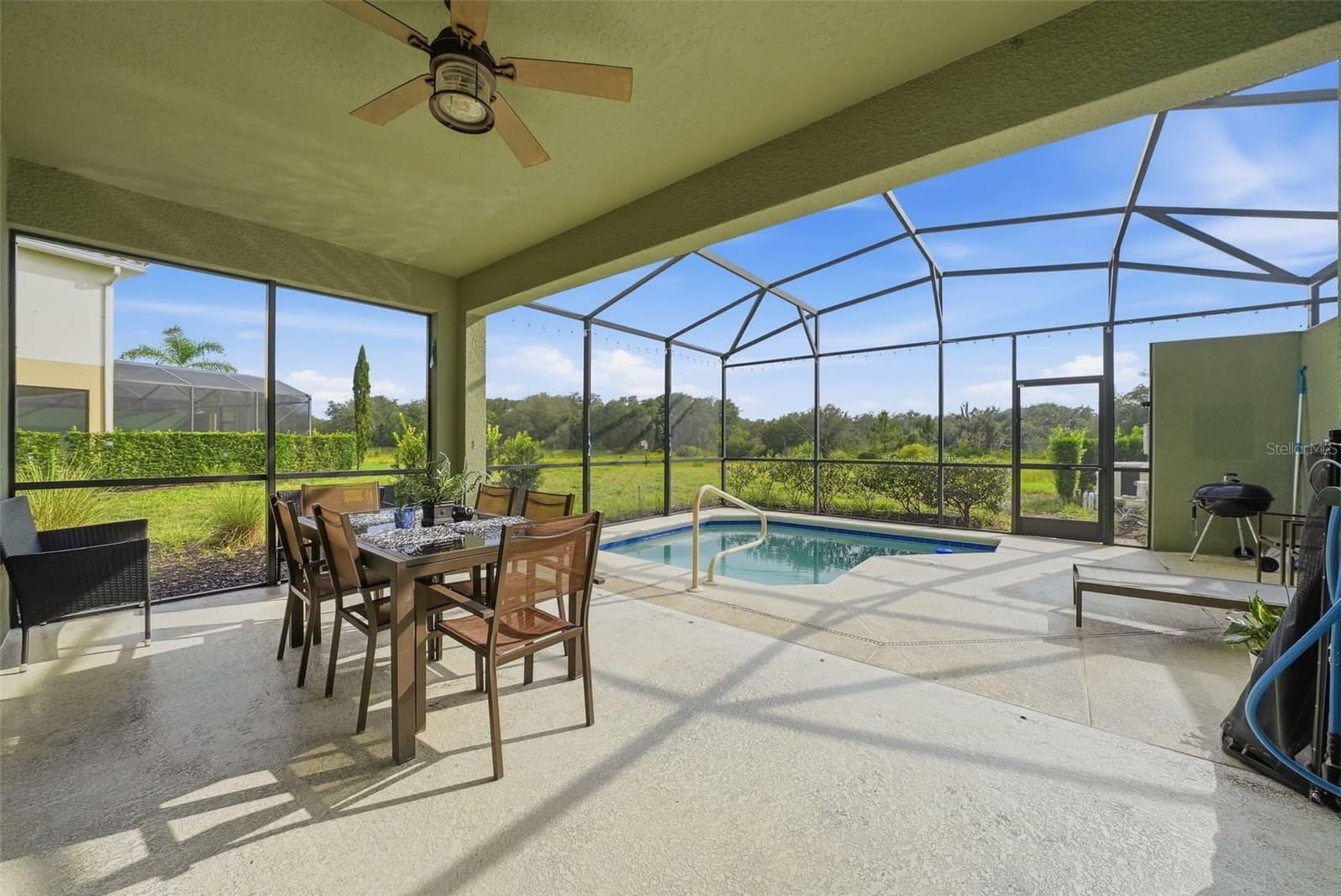 Photo 5 of 4715 TERRASONESTA