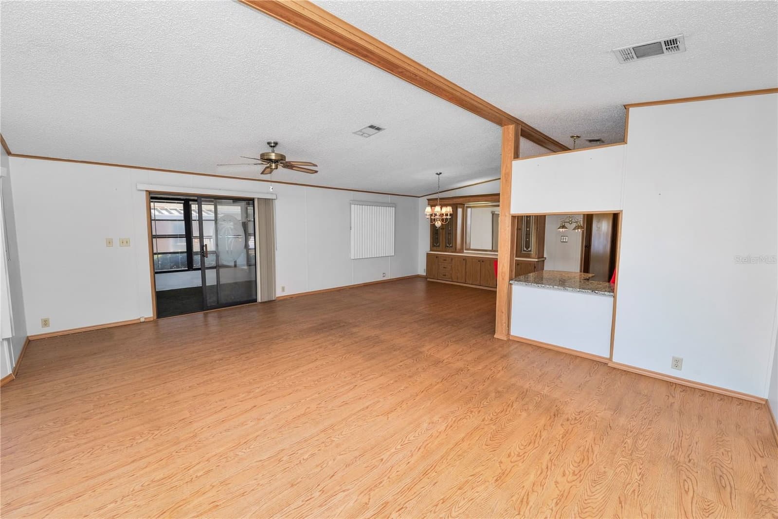 1706 FOX HILL
