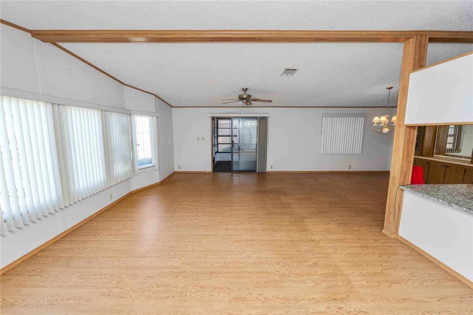 1706 FOX HILL
