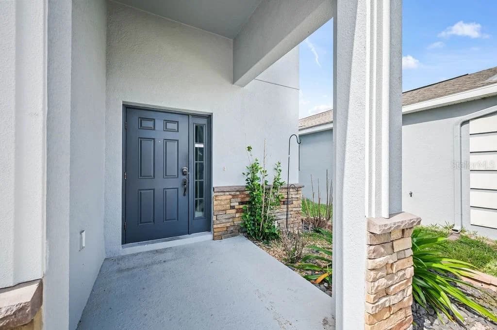 4538 CORTLAND Drive