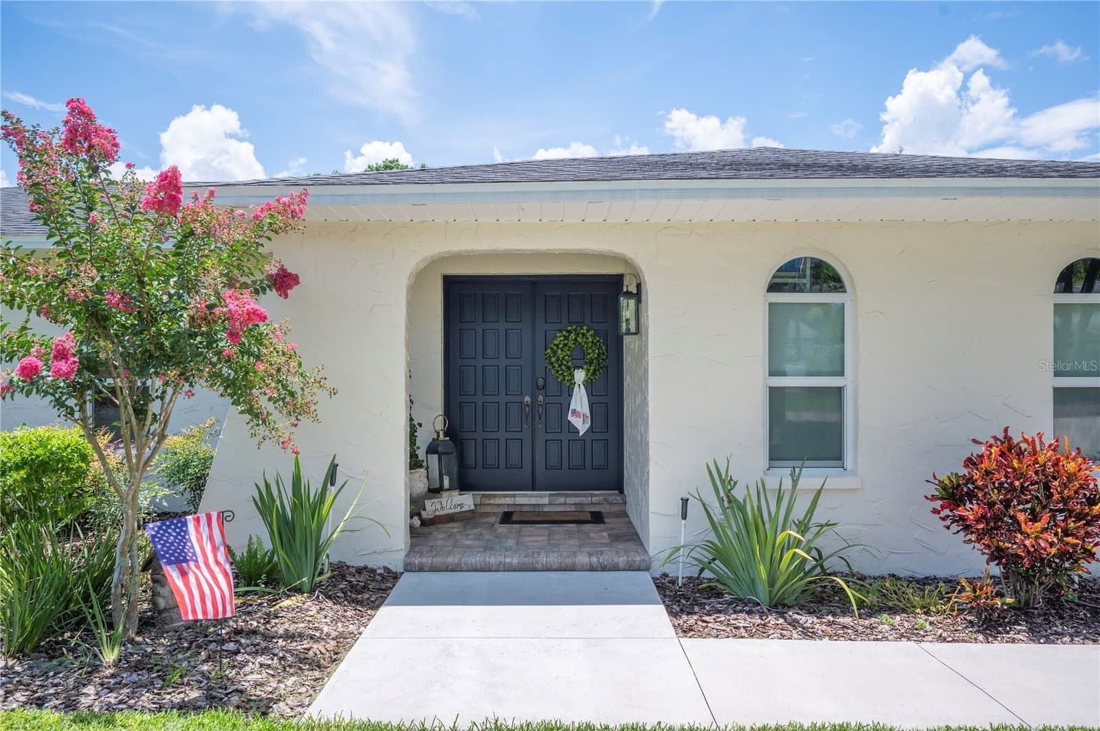 1307 FAIRLEE