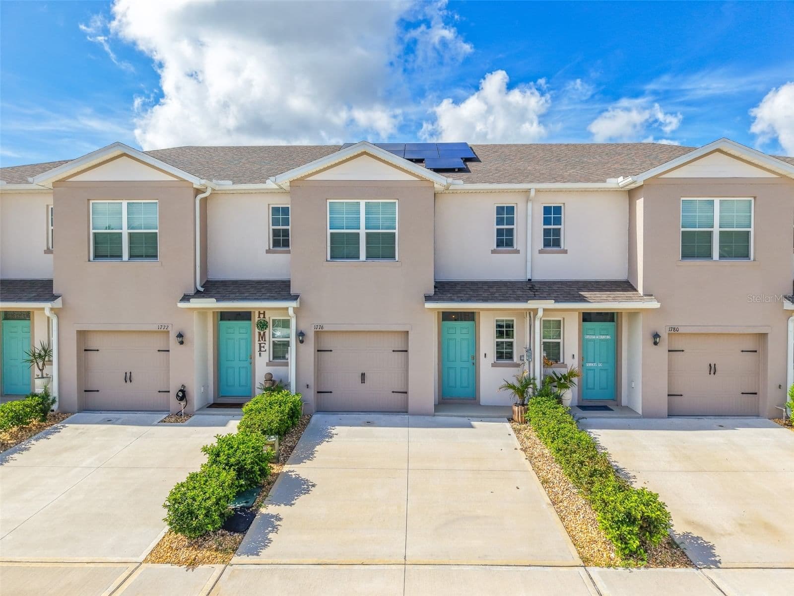 1776 ROCK ELM