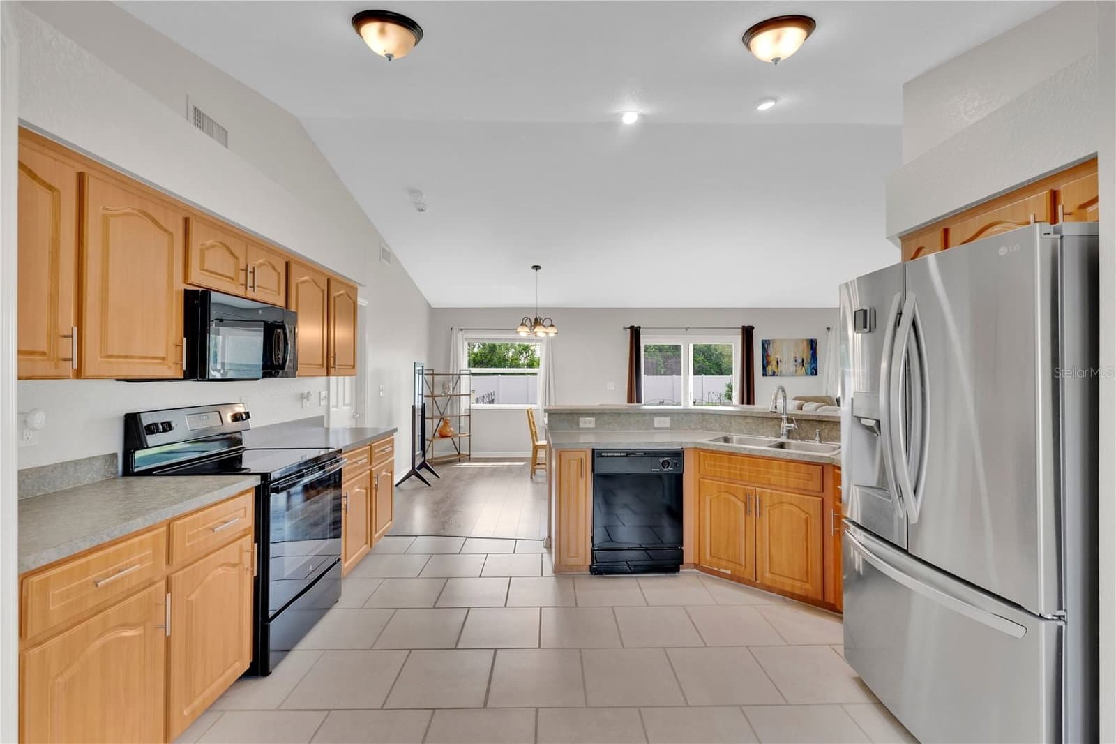 6315 HAMPTON POINTE