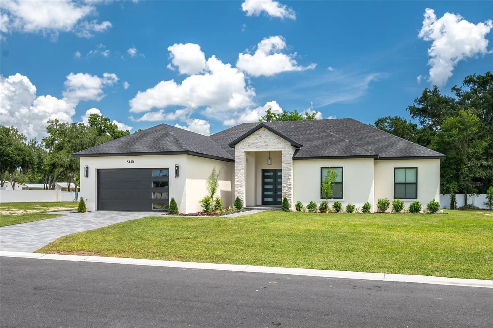 5410 PARKER ESTATES Loop