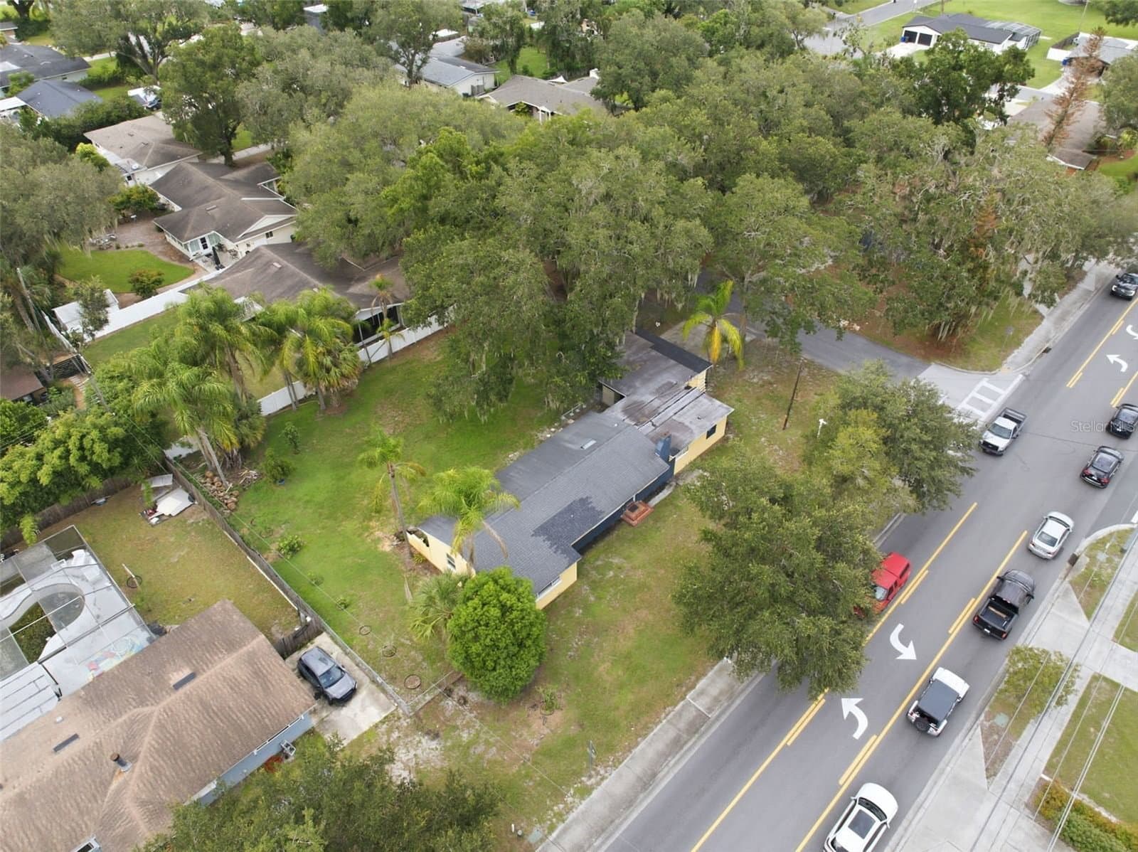 Photo 5 of 1410 EDGEWOOD