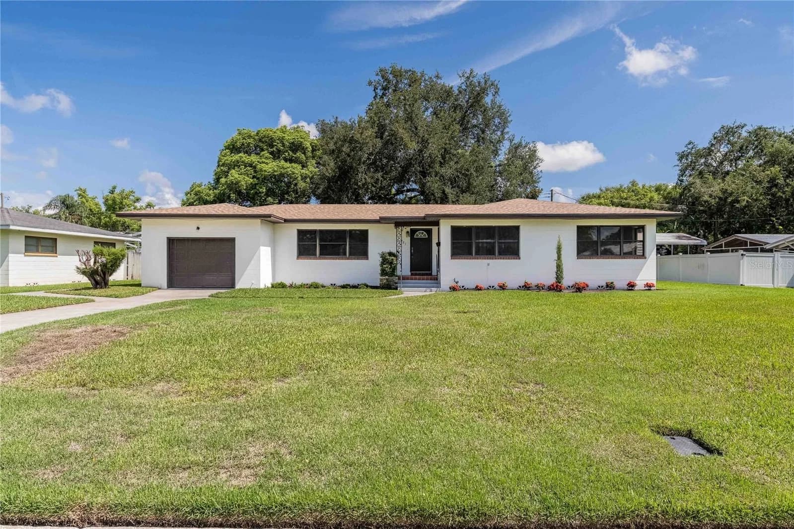 521 BONNIE Drive