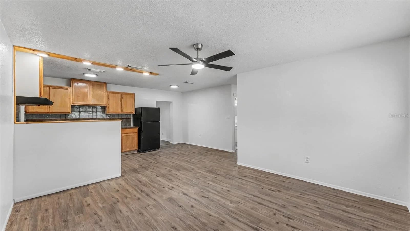 5039 LAYTON Lane