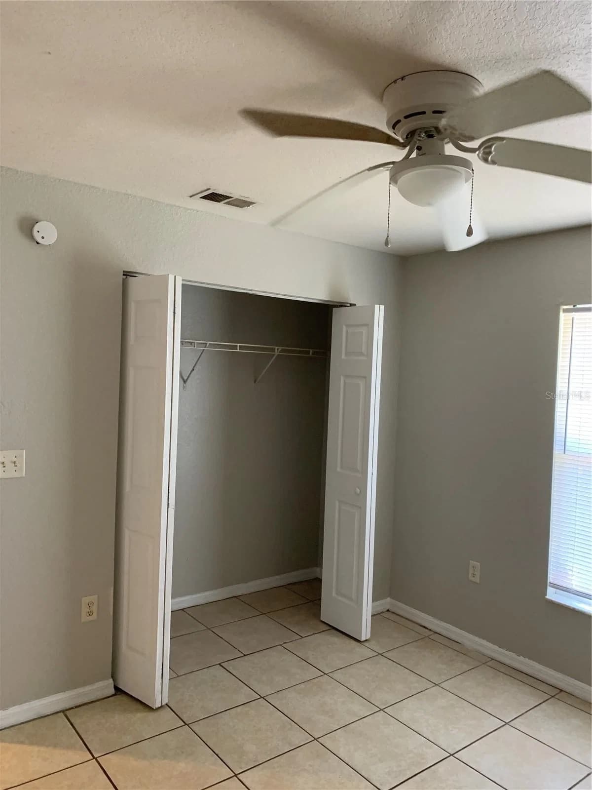 Photo 5 of 1216 FAIRWAY Drive