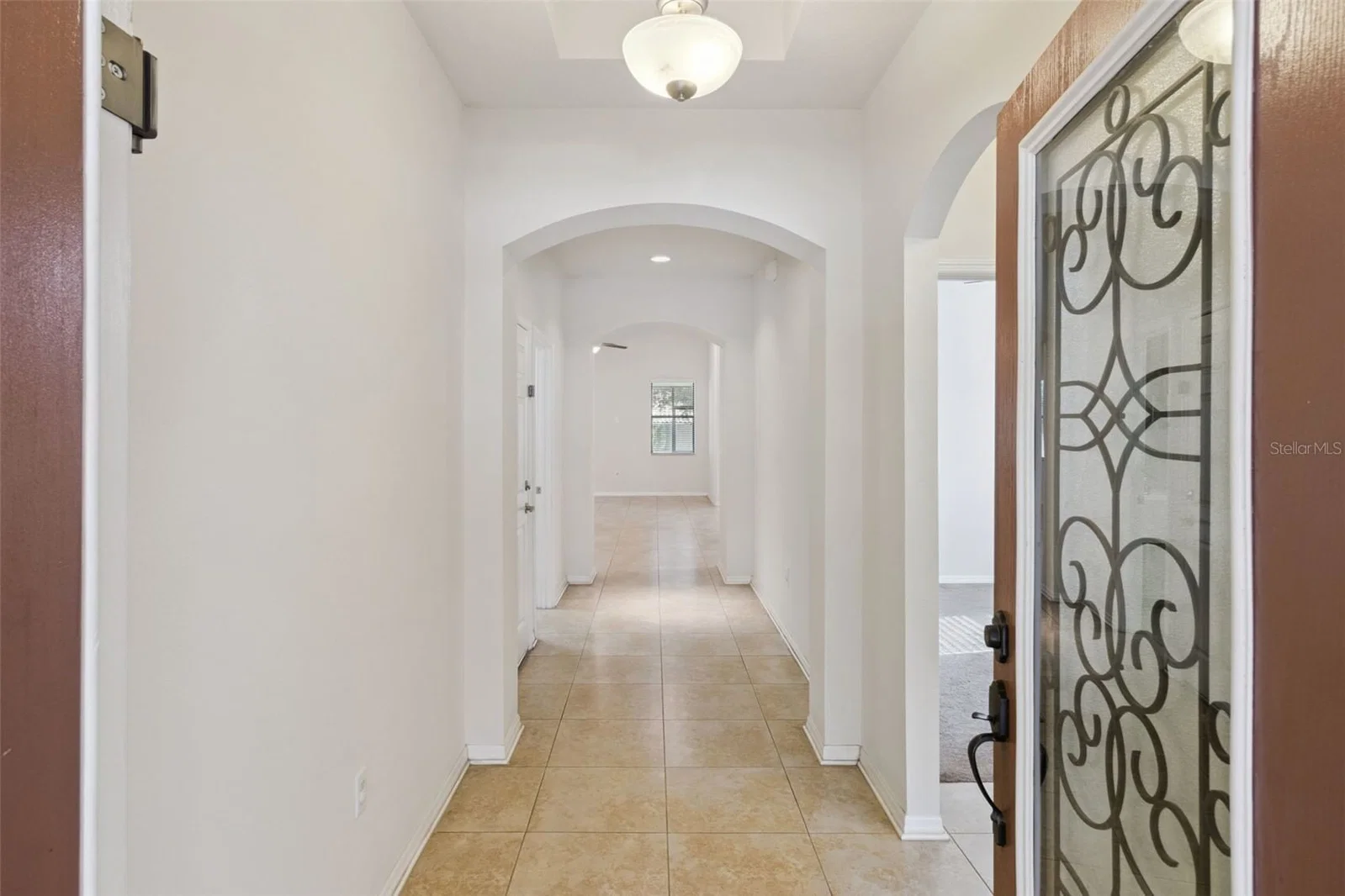 Photo 4 of 1799 ALTAVISTA Circle