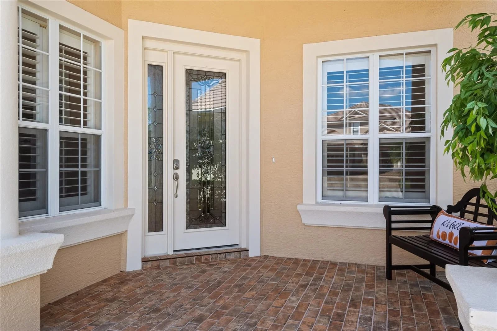 2464 LAUREL GLEN Drive