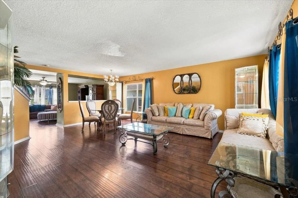 Photo 4 of 7517 HUNTERS GREENE Circle
