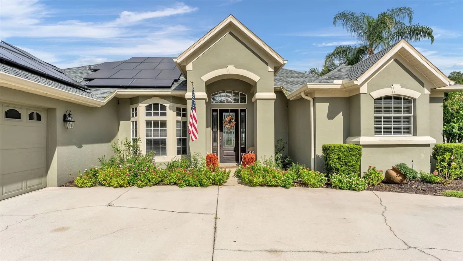 158 COSTA Loop