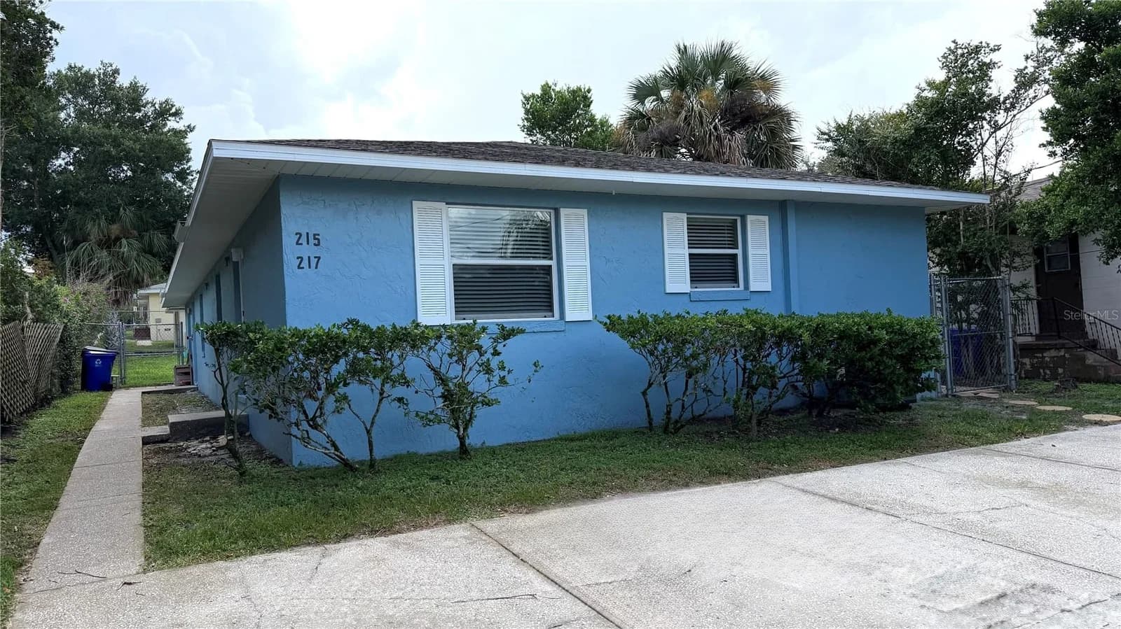 Photo 1 of 215 HIBISCUS Drive