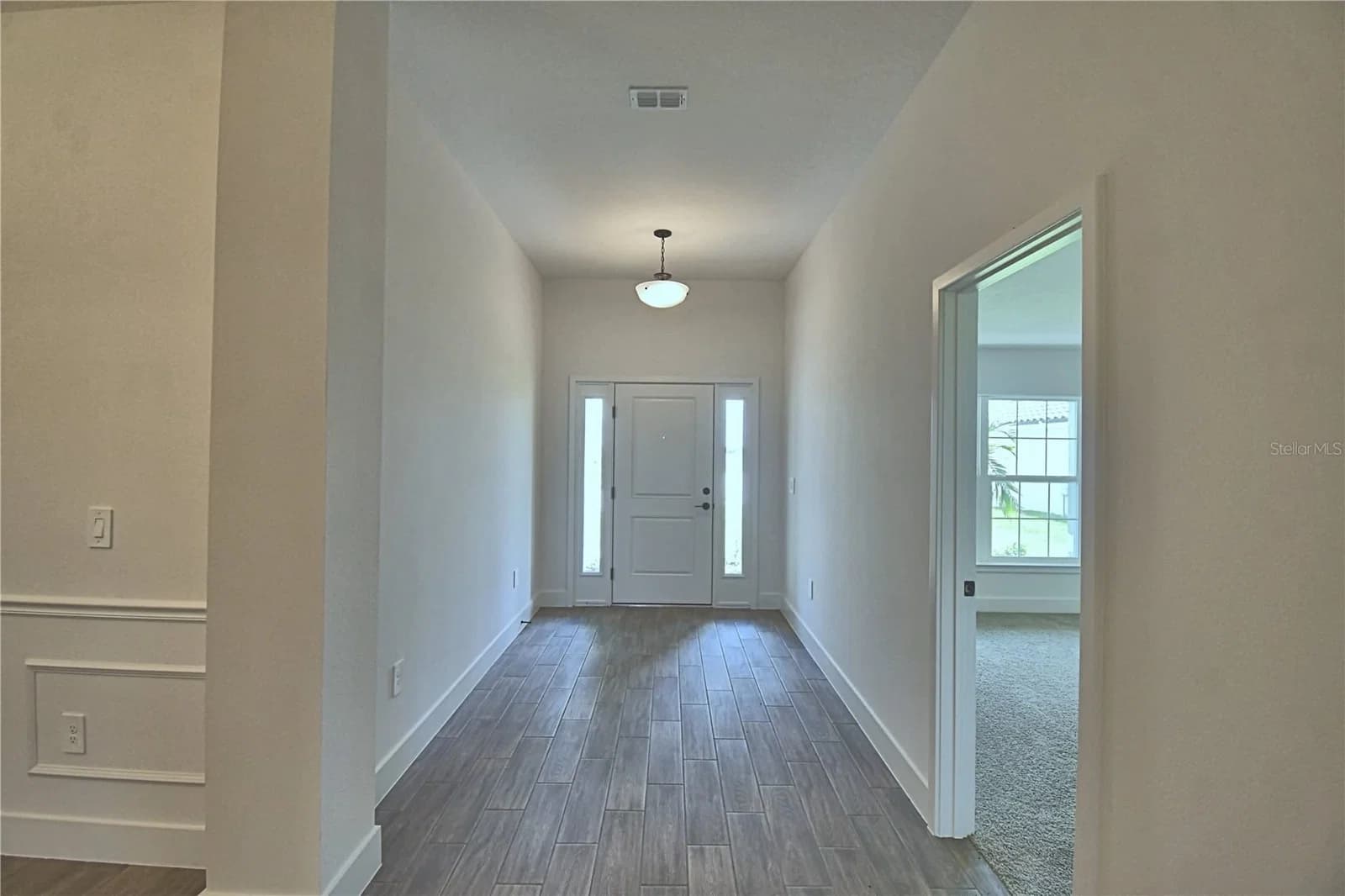 Photo 5 of 5403 WATERSIDE Drive