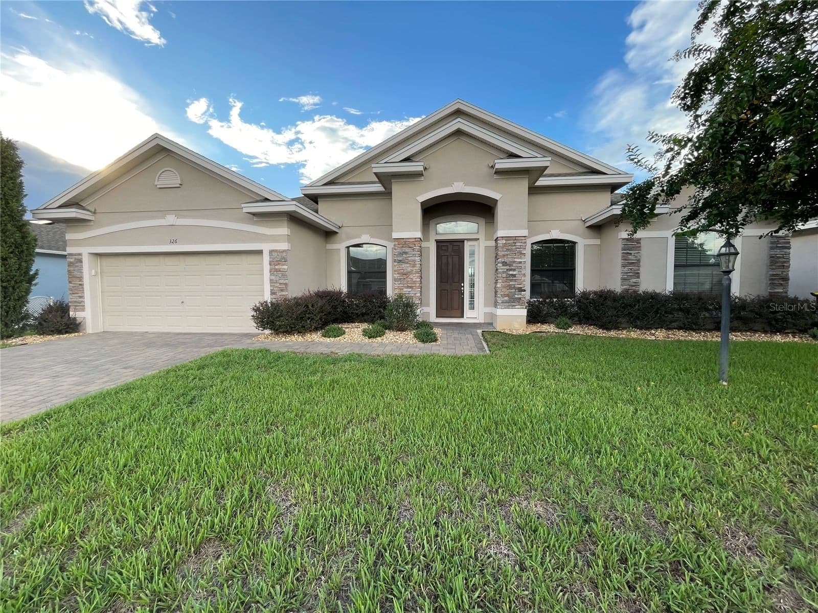 326 LAKE MARIANA Way