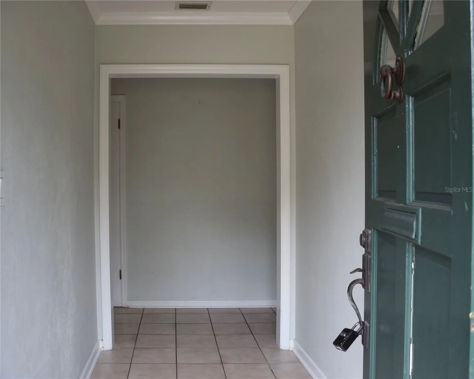 Photo 4 of 2611 COLLINS Avenue