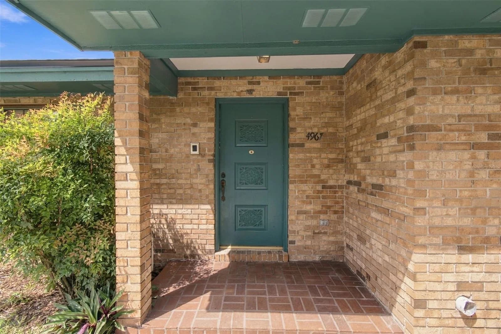 4967 STONECREST Drive