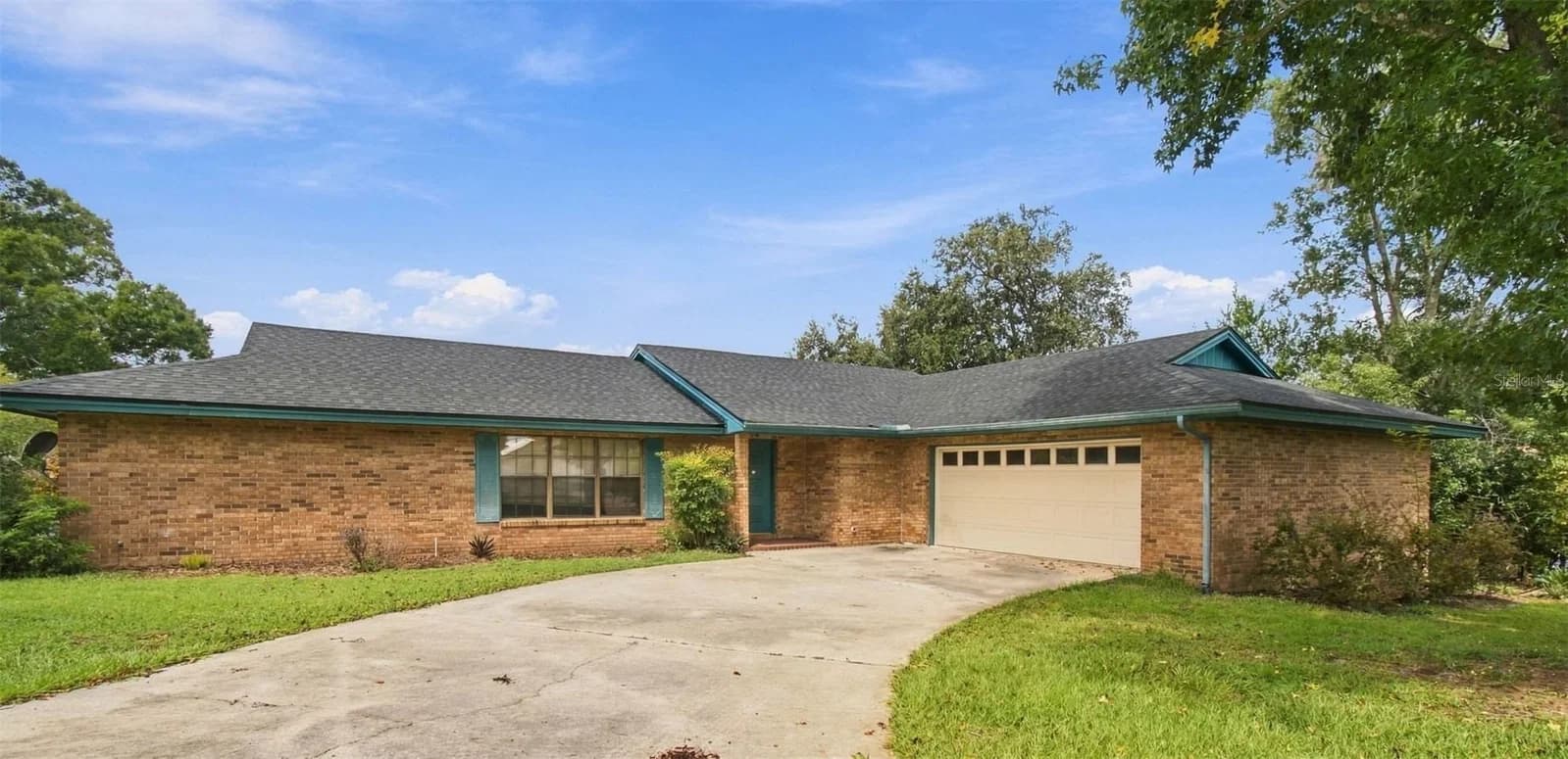 4967 STONECREST Drive