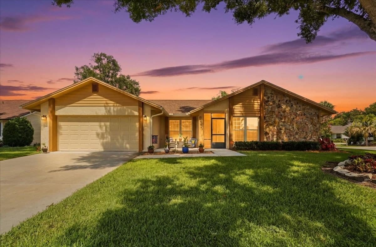 6436 BUTTERNUT Drive