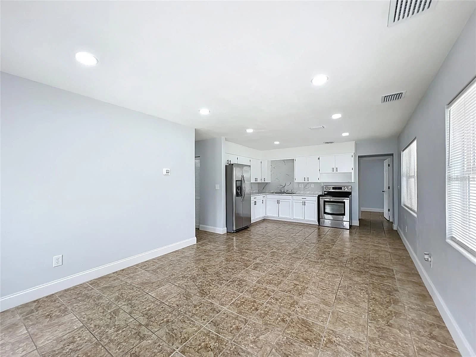Photo 5 of 1412 LONG Street