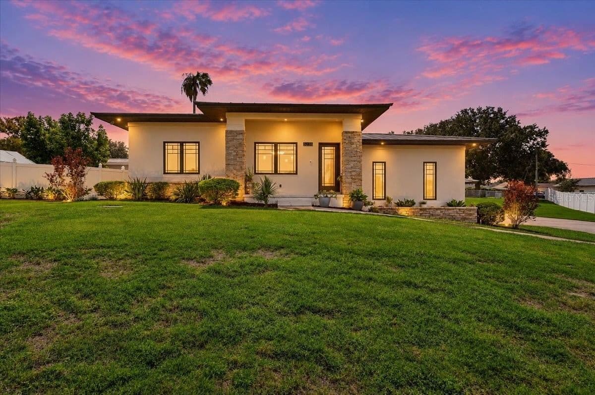 3239 SUMMERLAND HILLS Court