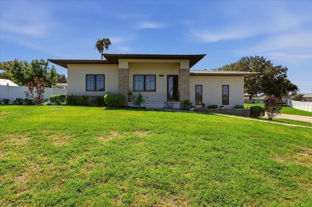 3239 SUMMERLAND HILLS Court