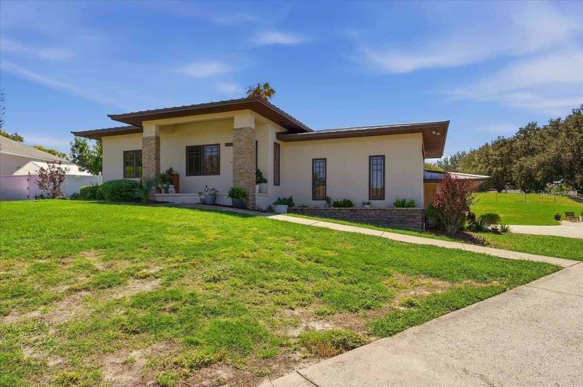 3239 SUMMERLAND HILLS Court