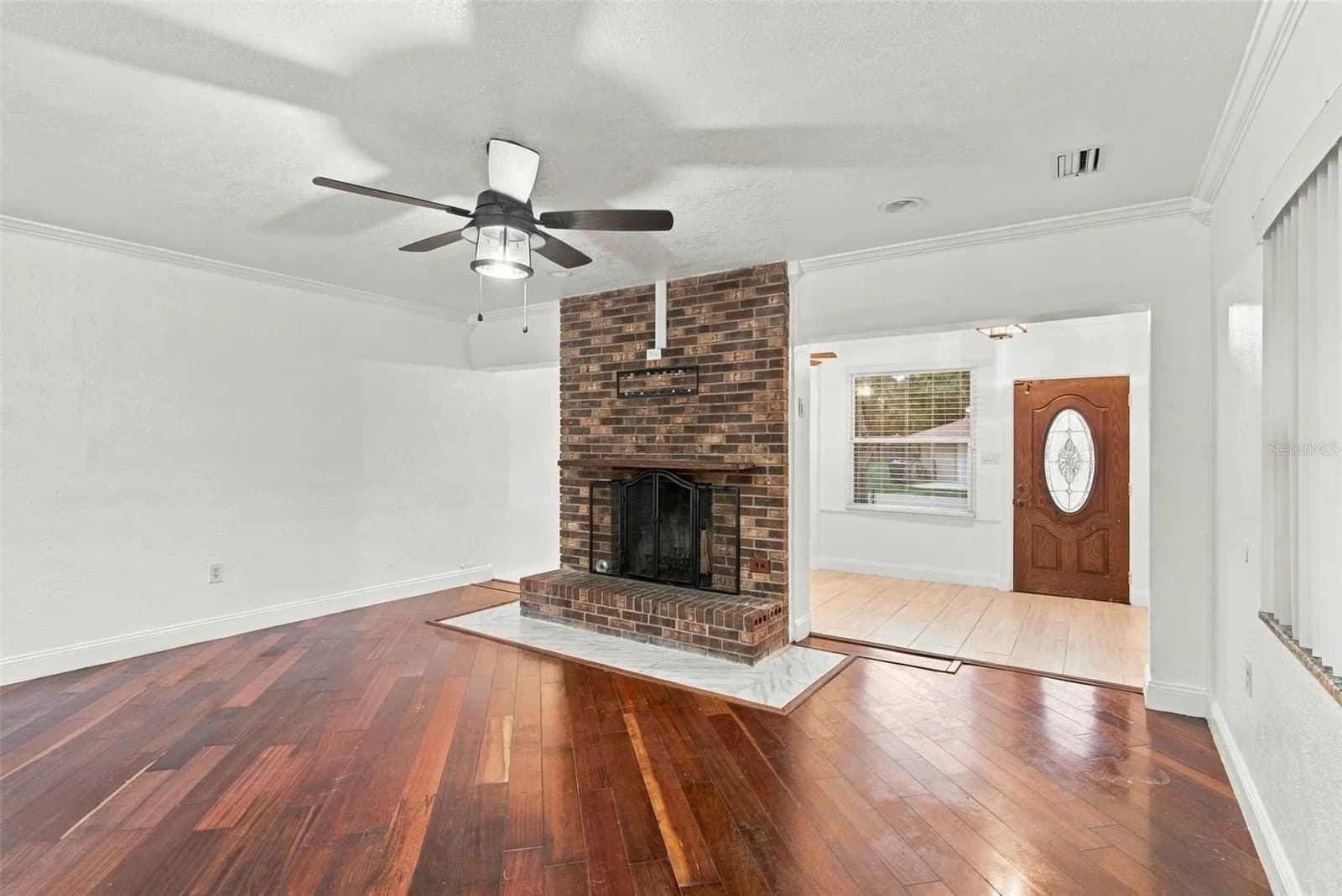 Photo 5 of 1540 LAKE SHIPP Drive