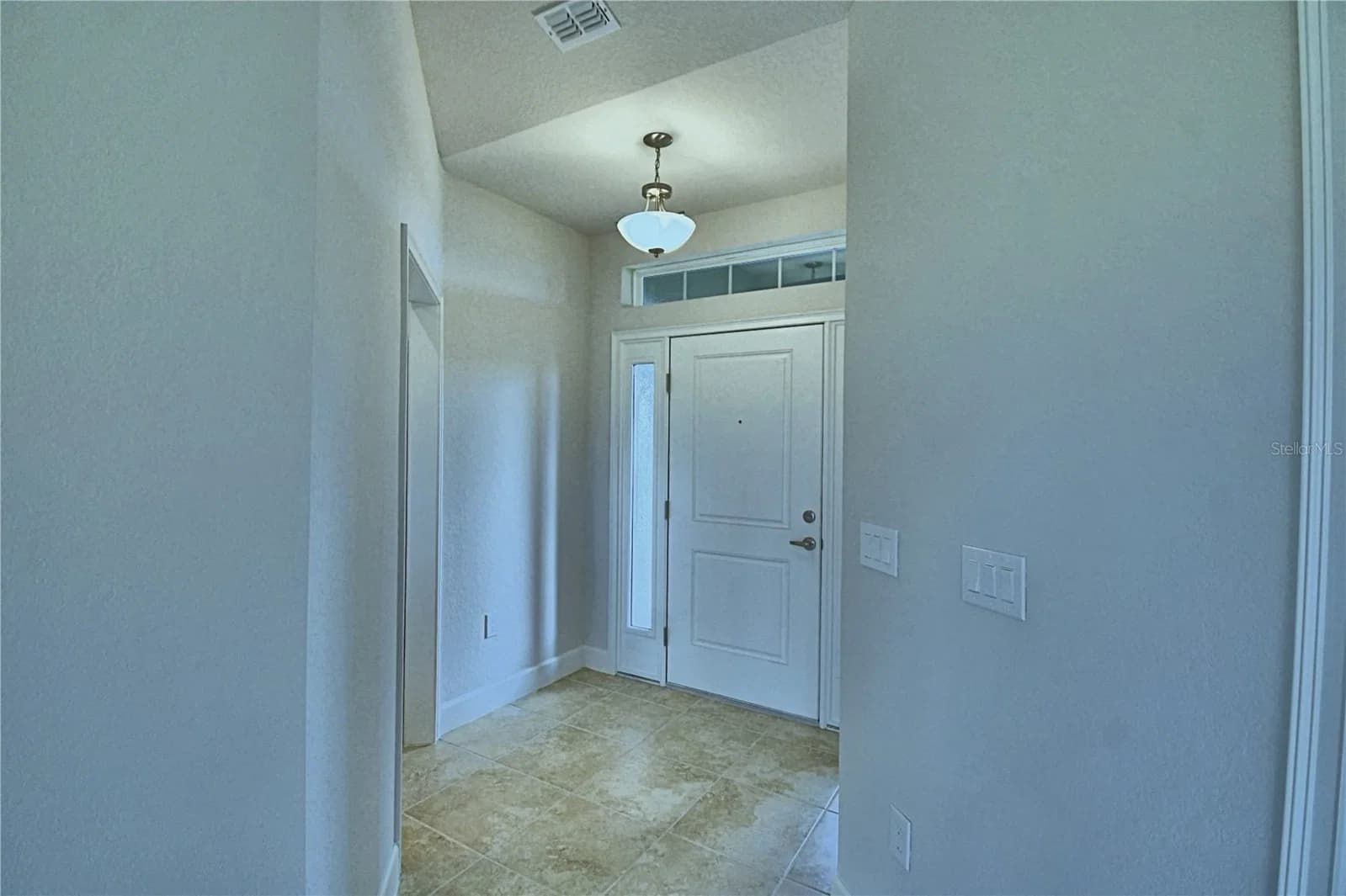 Photo 4 of 4507 SUNDEW Lane