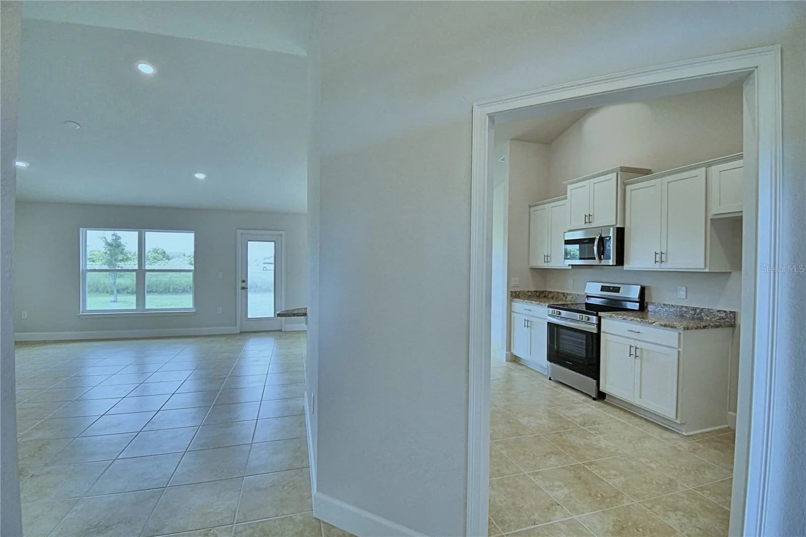 Photo 5 of 4507 SUNDEW Lane