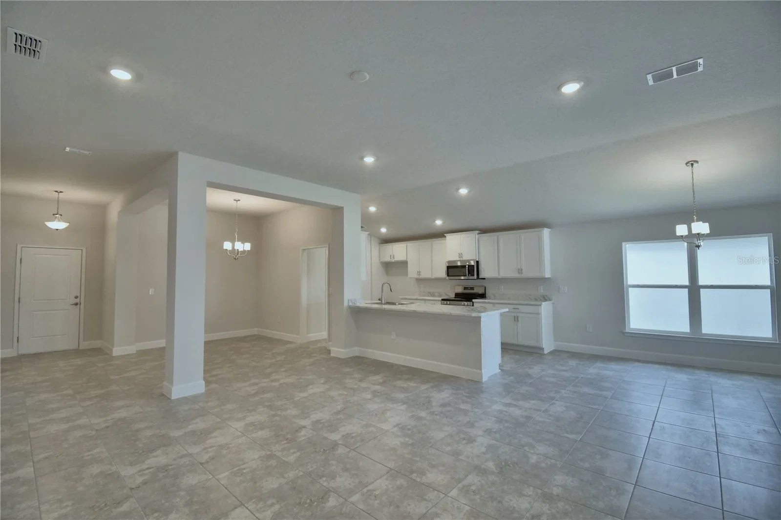 Photo 5 of 4511 SUNDEW Lane