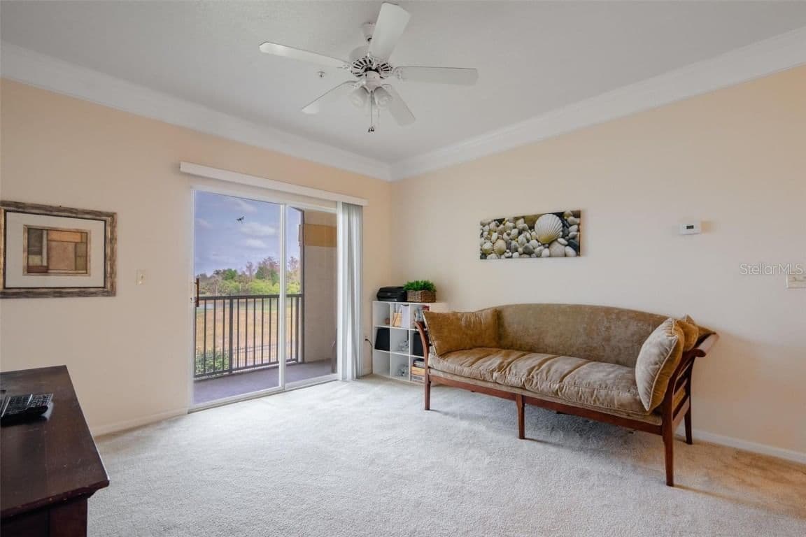 11490 VILLA GRAND